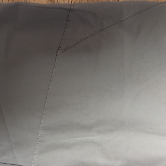 Brand new quick dry athletic pants, size small - Picture 3 of 8